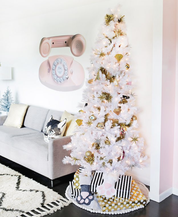 White and Gold | Christmas Trees For Living Room Decorating This Holiday Season