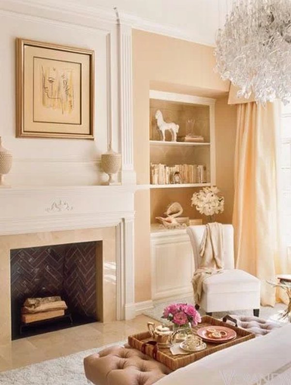 Jennifer Lopez|6 Most Famous Celebrity Fireplaces|See more at http://livingroomideas.com/6-famous-celebrity-fireplaces/
