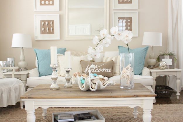 Bright pastels | 6 Chic Blue and Brown Living Room Ideas