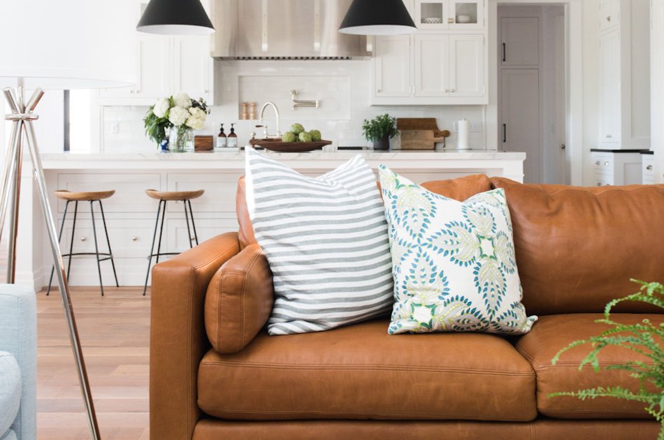 Subtle Color Schemes To Make Your Small Living Room Feel Bigger