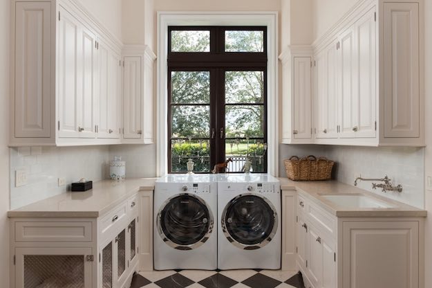 Traditional | Laundry Room Ideas: 21 Different Ways To Design Your Laundry Room