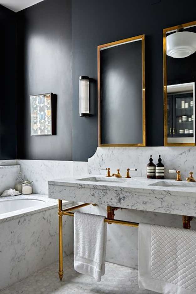 Brass Fixtures | 23 Stunning Modern Bathroom Design Ideas
