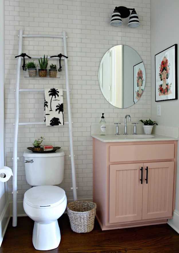 Accent Wall | 17 Fully-Functional Small Bathroom Designs | Living Room Ideas