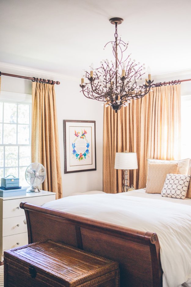 Classic | Bedroom Curtain Ideas: 15 Ways To Decorate With Curtains