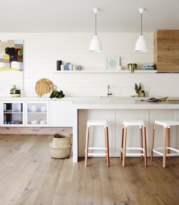 White and Wood | Cozy Ways To Decorate Hardwood Floors This Fall