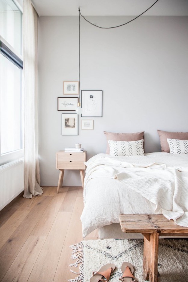 Minimalist | Cozy Ways To Decorate Hardwood Floors This Fall