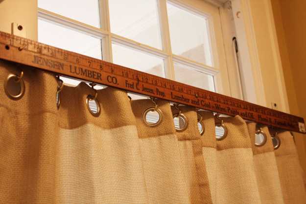Yard Stick Curtain Rod |Inexpensive Ways to Spruce Up Your Living Room Curtains