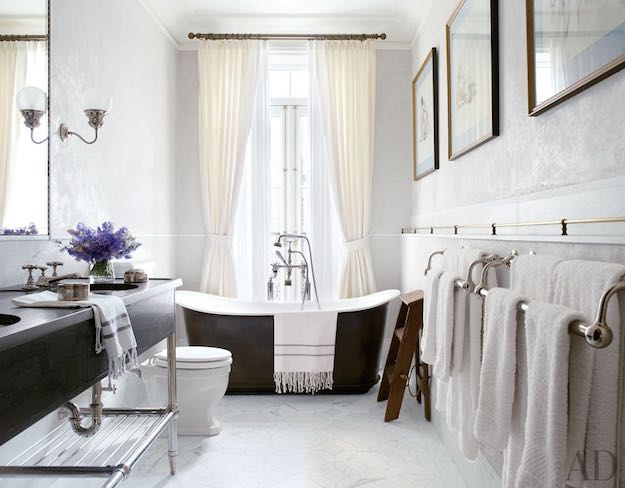 Modern Traditional | 21 Stunning Master Bathroom Ideas