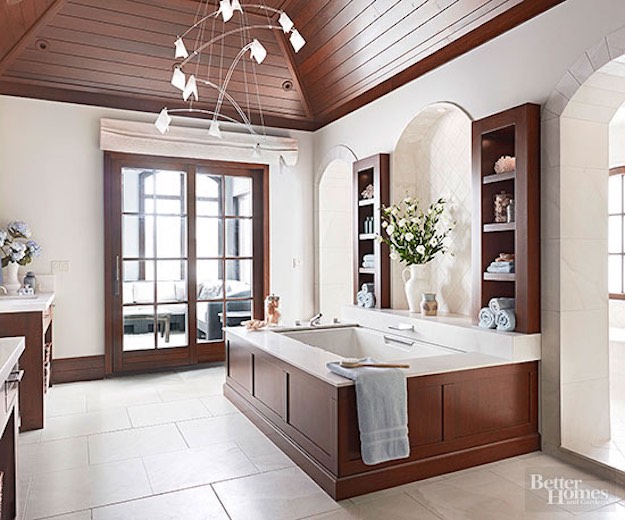 Cozy Elegant | 21 Stunning Master Bathroom Ideas