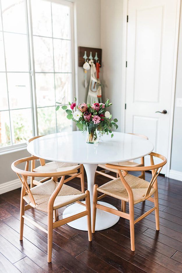 try round dining tables | Small Dining Room Ideas: 17 Clever Ways To Use Space