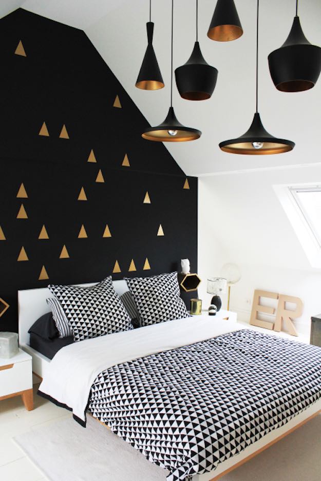 Geometric Patterns | Black And White Room Ideas That Will Make You Go Monochrome