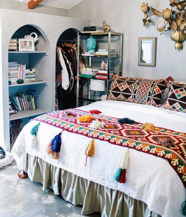 Mixed Prints | Bohemian Bedroom Ideas To Inspire You This Fall