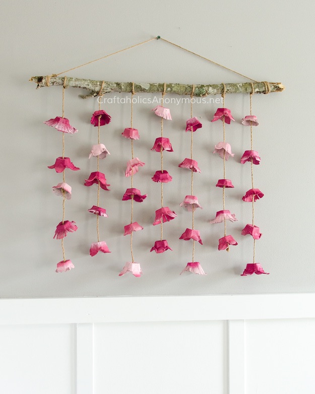 Flower Wall Hanging | Bohemian Decor DIY Projects To Try Out This Season