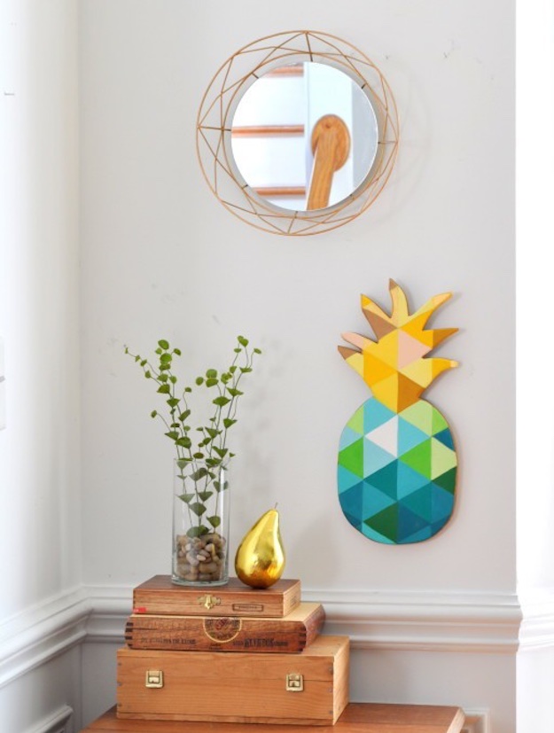 Painted Geometric Pineapple | Simple DIY Wall Decor Projects To Fill Up Your Plain Walls
