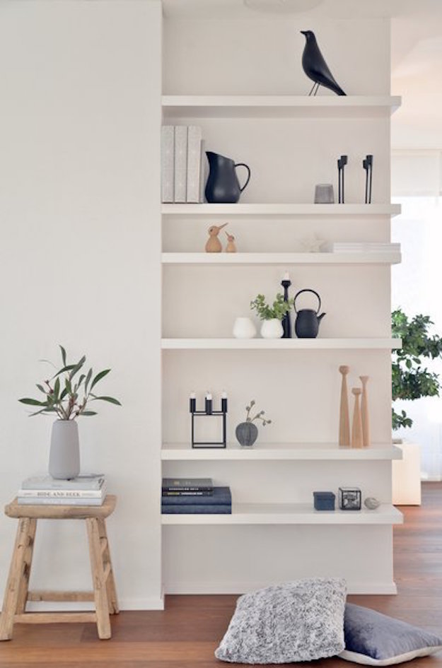 Minimalist | Creative Floating Shelves Designs To Inspire Your #Shelfie