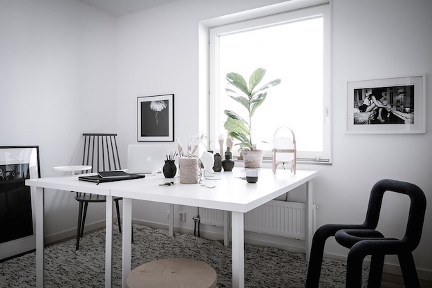 Matching Art | Minimalist Interior Design: Inspiring Spaces Where Less Is More