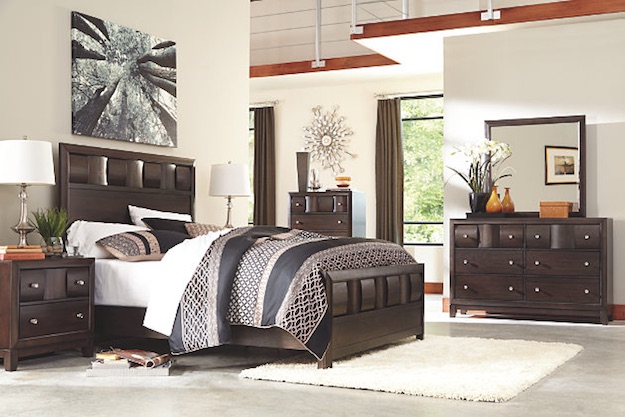 Queen Panel Bed | Black Friday Furniture Deals You Need To Know