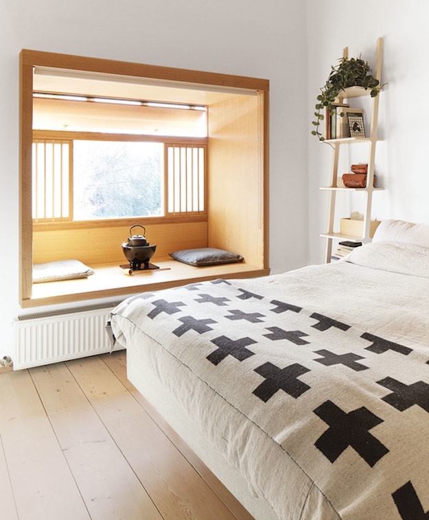 Light Wood | 7 Modern Japanese Bedroom Ideas
