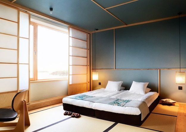 Relaxing Blue | 7 Modern Japanese Bedroom Ideas